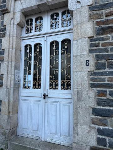 Cocon Au Calme Sur Vezere Apartment Uzerche Exterior photo