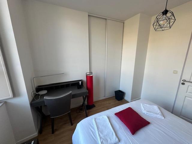 Cocon Au Calme Sur Vezere Apartment Uzerche Exterior photo