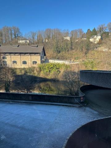 Cocon Au Calme Sur Vezere Apartment Uzerche Exterior photo